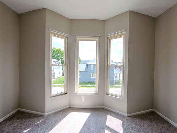 2nd image of 301 1/2 S Ohio Ave #1/2