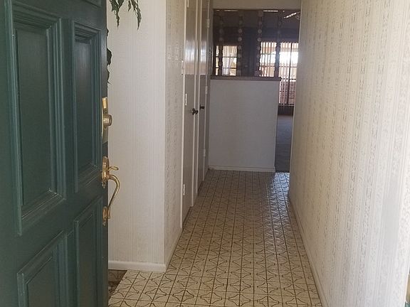 3rd image of 106 Independence Cir