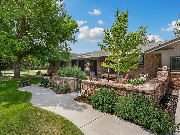 4th image of 317 Aspen Ridge Dr