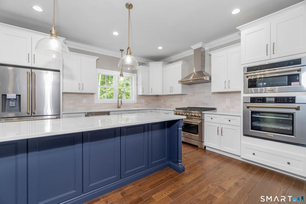 Apartment in Guilford - View 3