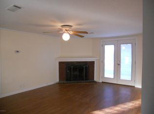 2177 Lake Dr UNIT 1, Jacksonville, FL 32246