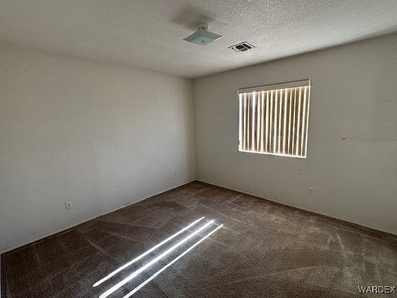 5th image of 460 Church Street
