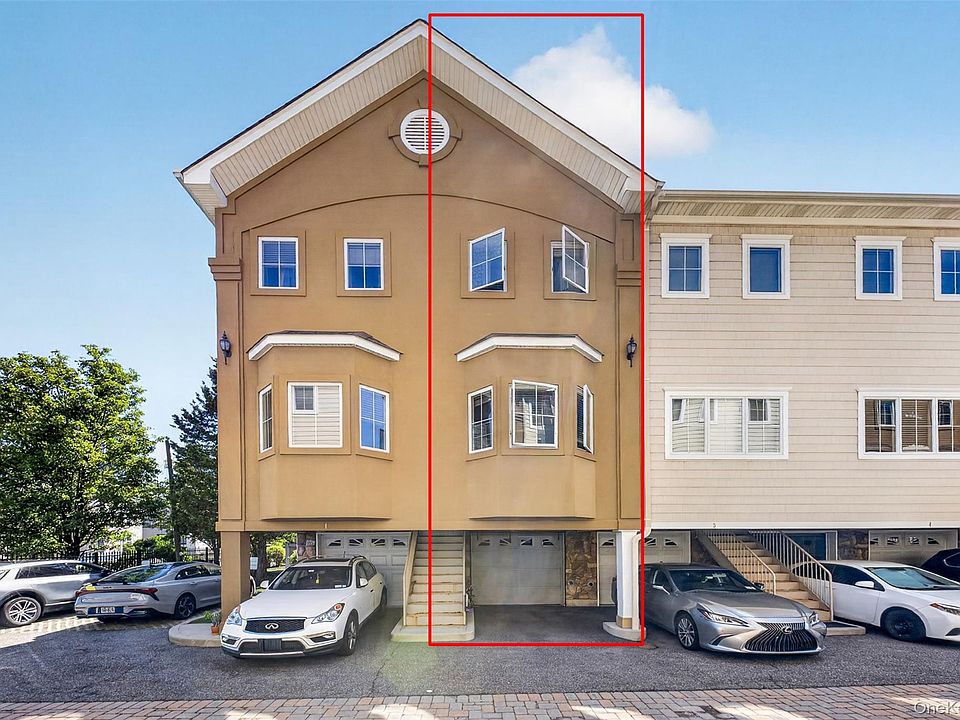 1st image of 330 Maple Avenue #2