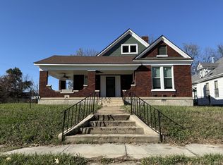 1371 Ridgeway St, Memphis, TN 38106