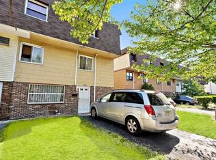 345 Wayne St, Jersey City, NJ 07302