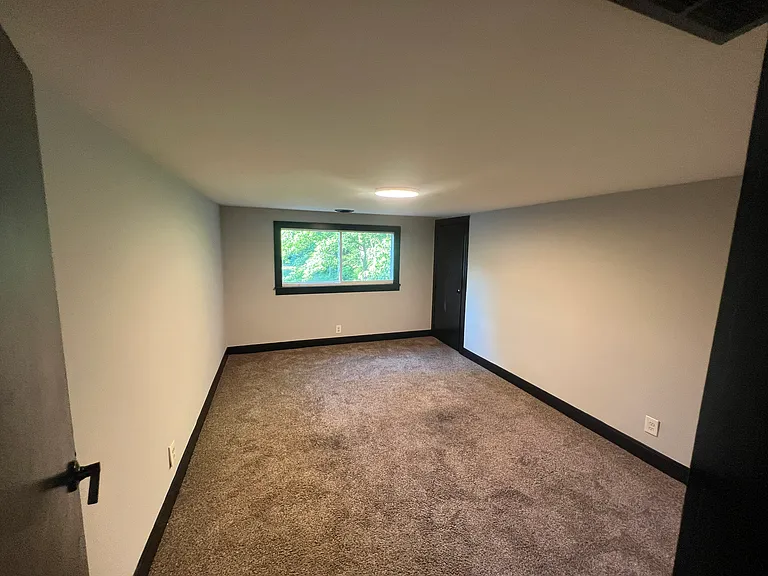 7920 Blacklick Eastern Rd — Photo 16
