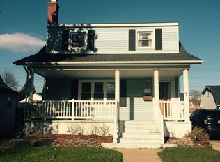 135 Riverside Dr, Mount Clemens, MI 48043