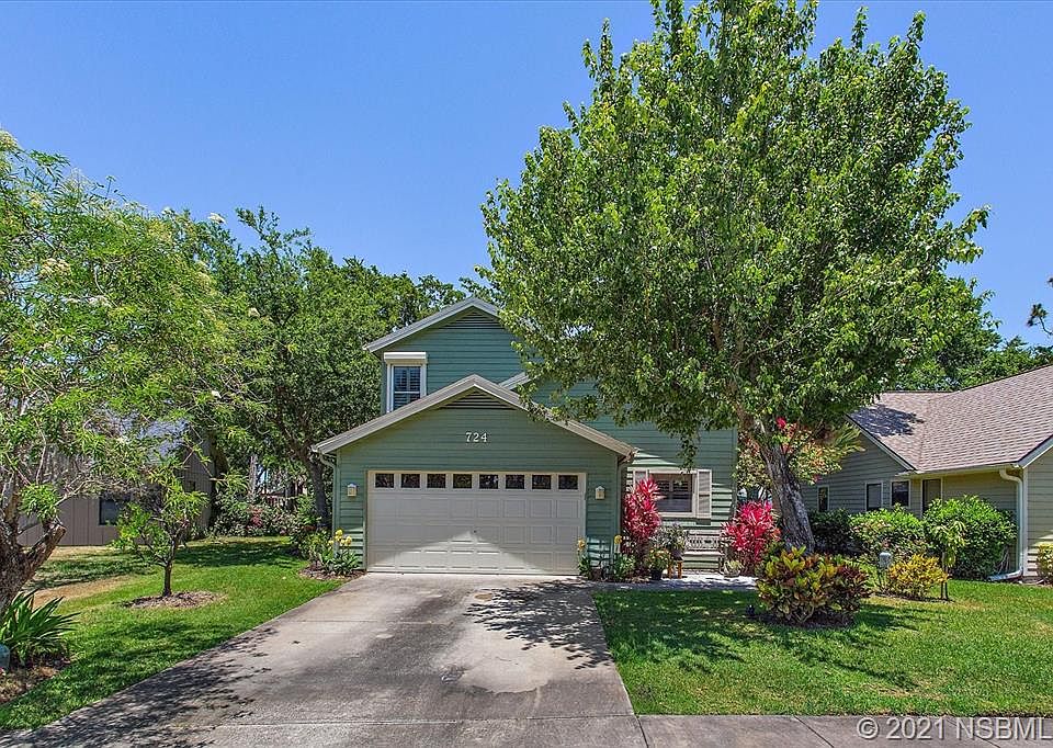 1st image of 724 Pine Shores Cir
