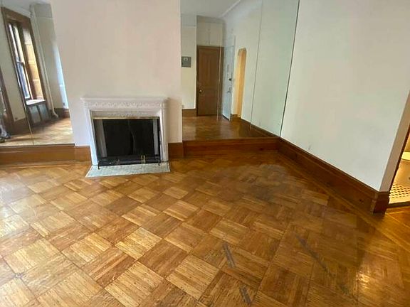 2nd image of 47 W 87th St APT 4A