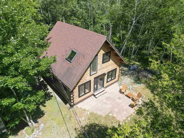 236 Five Rivers Dr, Queens, NS B0T 1G0