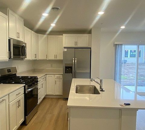 Beautiful kitchen.