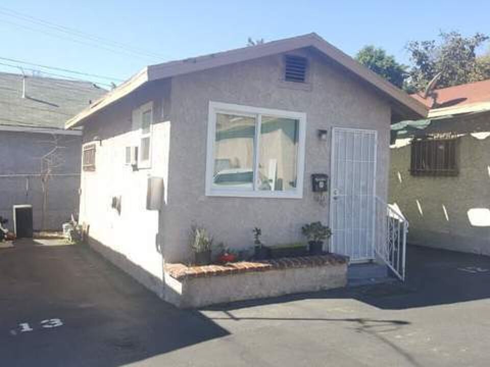 1st image of 3007 Sierra St #3007