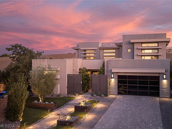 3rd image of 15 Coralwood Dr