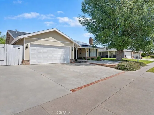 19631 Fairweather St, Santa Clarita, CA 91351
