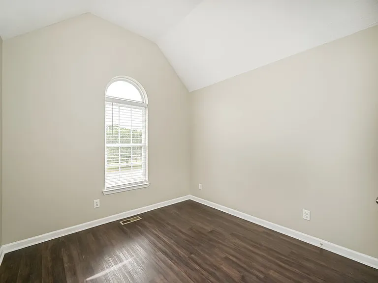 604 Parrish Pl — Photo 14