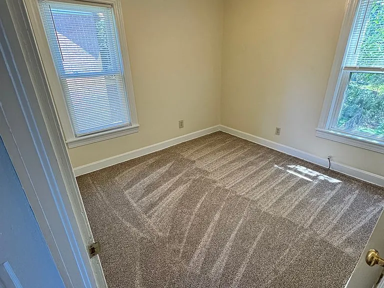 119 Olive St — Photo 16