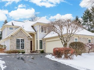 125 Regatta Dr, Webster, NY 14580