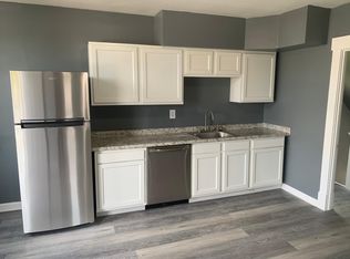 821 22nd St #2, Ambridge, PA 15003