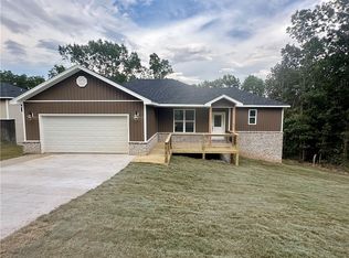 18 Sorbie Dr, Bella Vista, AR 72715