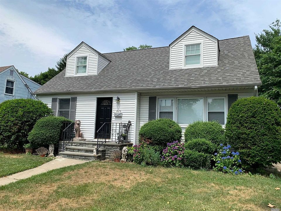 1st image of 826 Elda Ln