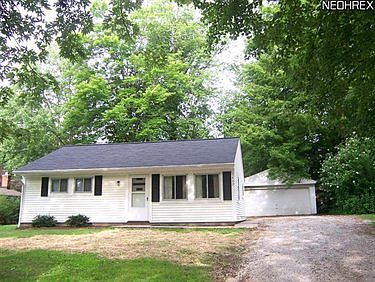 1st image of 1462 Chapman Ave