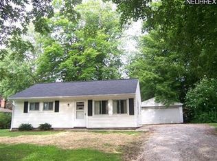 1462 Chapman Ave, Madison, OH 44057