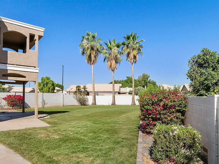 58 W Melody Dr — Photo 28