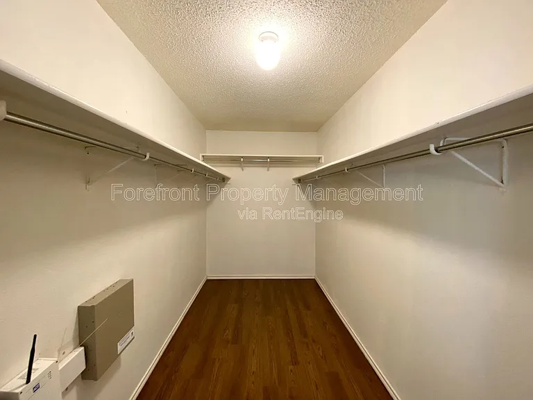 2510 Village Pkwy — Photo 44