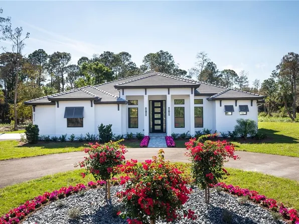 5772 GREEN BLVD, NAPLES, FL 34116