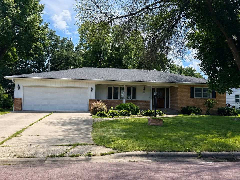 1st image of 1709 Sunray Ave