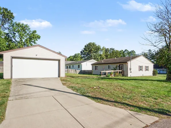409 E Division St, Vicksburg, MI 49097