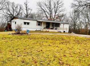 10044 Magnolia Rd, Sullivan, MO 63080