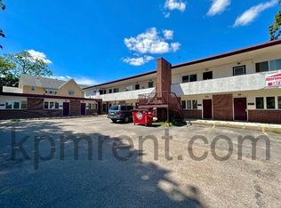 611 2nd St NW, Austin, MN 55912