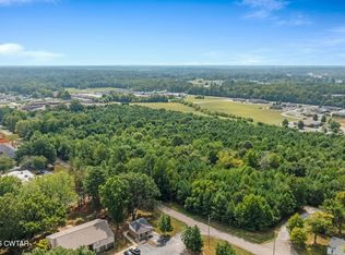 1045 Manley St, Paris, TN 38242