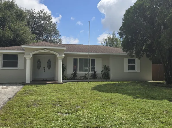 85 21st Ter SE, Largo, FL 33771