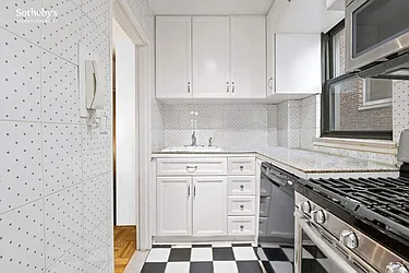 Rented by Sotheby's International Realty