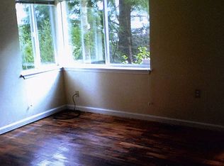 9105 240th St SW, Edmonds, WA 98026