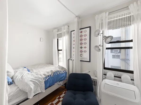 238 East 30th Street image 5 of 5