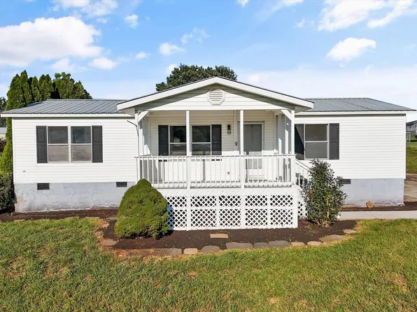105 Limestone Dr, Sweetwater, TN 37874