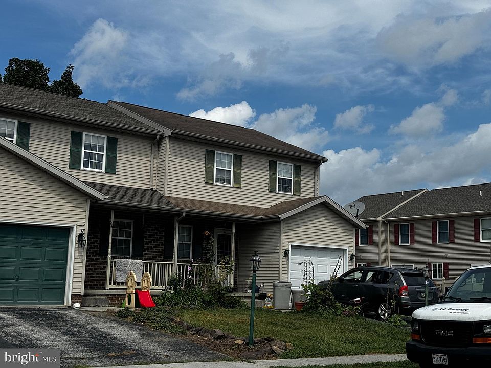 2nd image of 66 E Elm Ave
