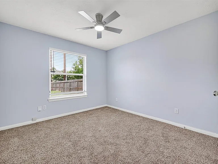 8810 Barron Wood Cir — Photo 22
