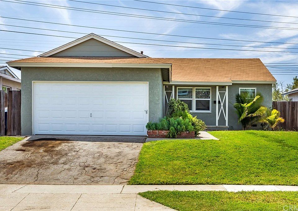 1st image of 5039 Carfax Ave