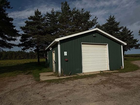 3rd image of 1310 Church Rd
