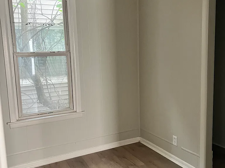 1004 Oak St #1 — Photo 6