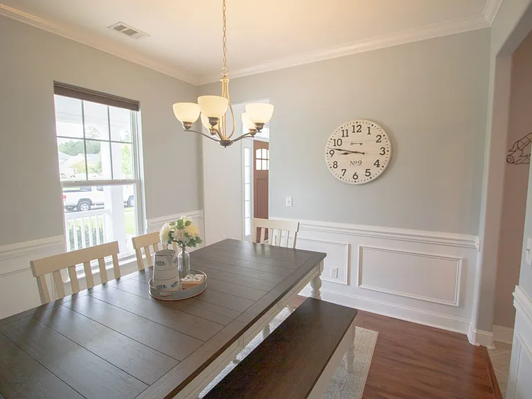 4 Gresham Ln — Photo 9
