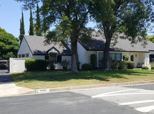 19147 Santa Rita St, Tarzana, CA 91356