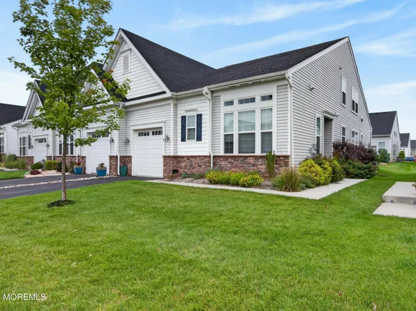 18 Gulfstream Road, New Egypt, NJ 08533