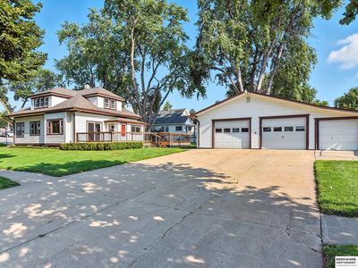 303 N Jefferson St, Papillion, NE, 68046