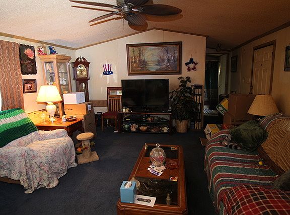 3rd image of 311 Tilbury Ln