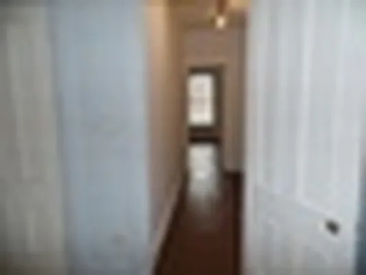 Rented by Flateau Realty | media 7